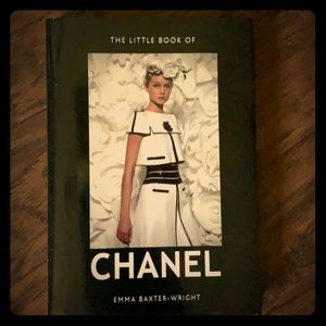 Chanel book new